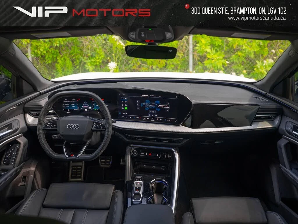 Audi Q5 2025 * DISTRONIC * S-Line * CarPlay* Крайна Цена, снимка 13 - Автомобили и джипове - 56200499