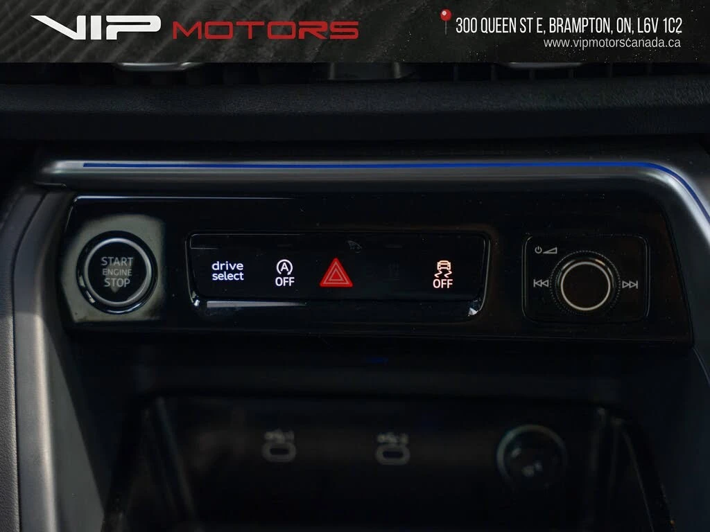 Audi Q5 2025 * DISTRONIC * S-Line * CarPlay* Крайна Цена, снимка 15 - Автомобили и джипове - 56200499