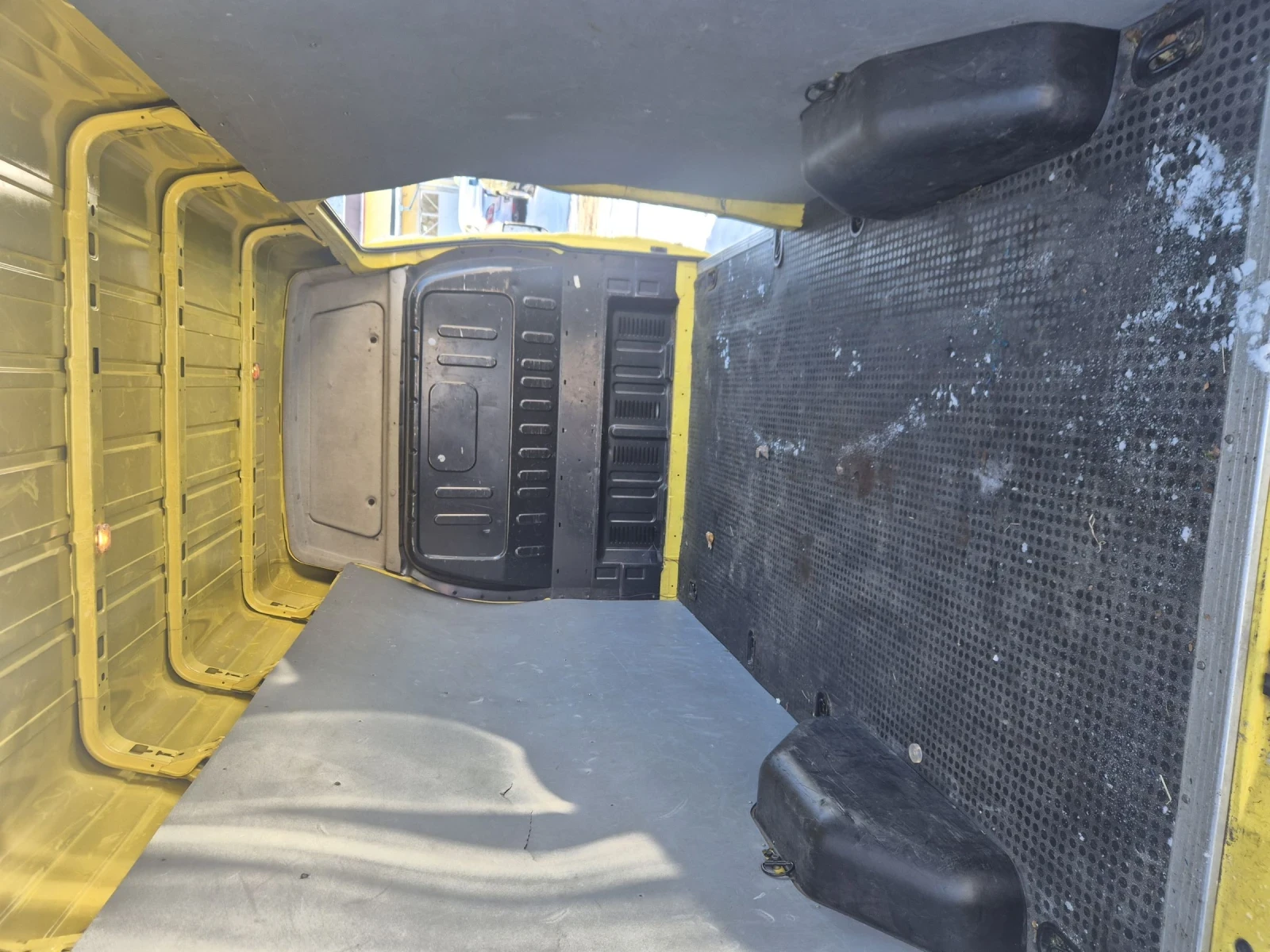 Ford Transit 300L85KW - изображение 9