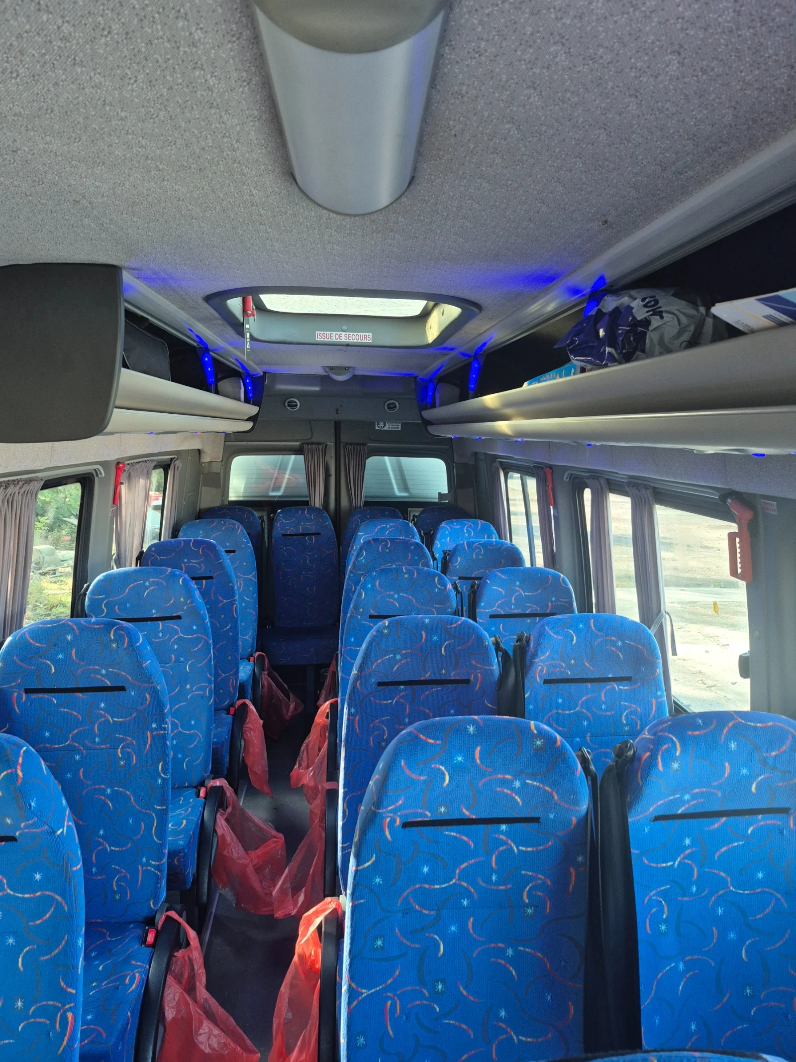 VW Crafter, снимка 7 - Бусове и автобуси - 53733868