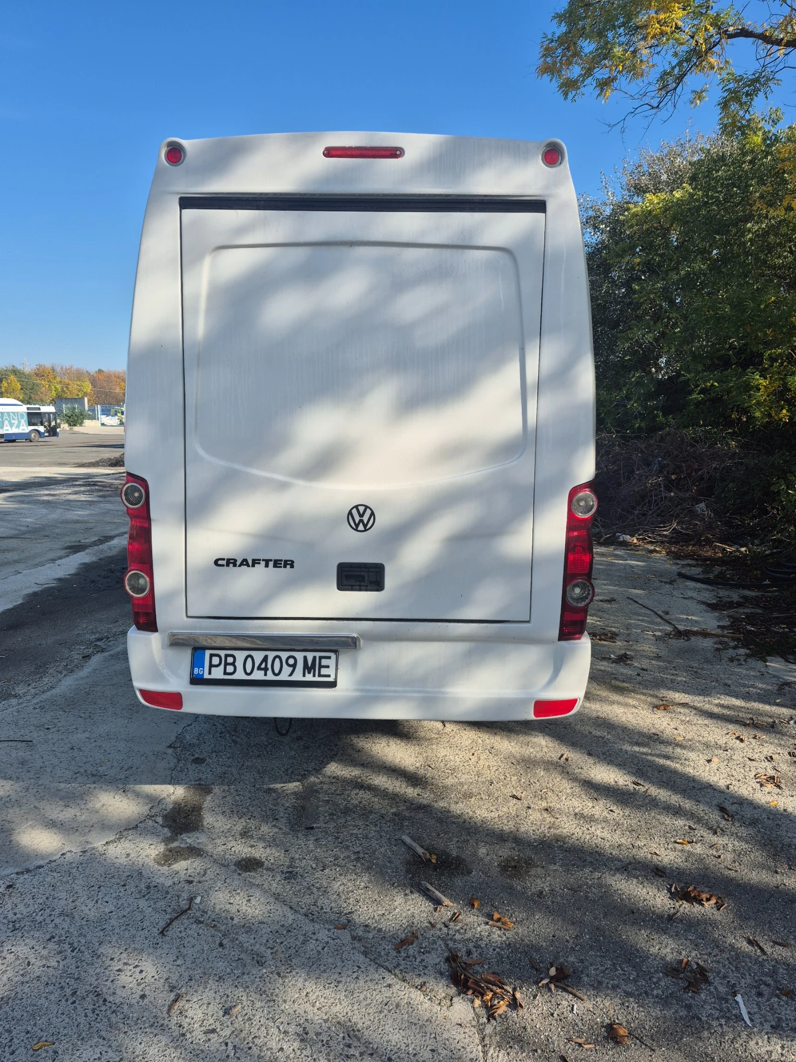 VW Crafter, снимка 2 - Бусове и автобуси - 53733868