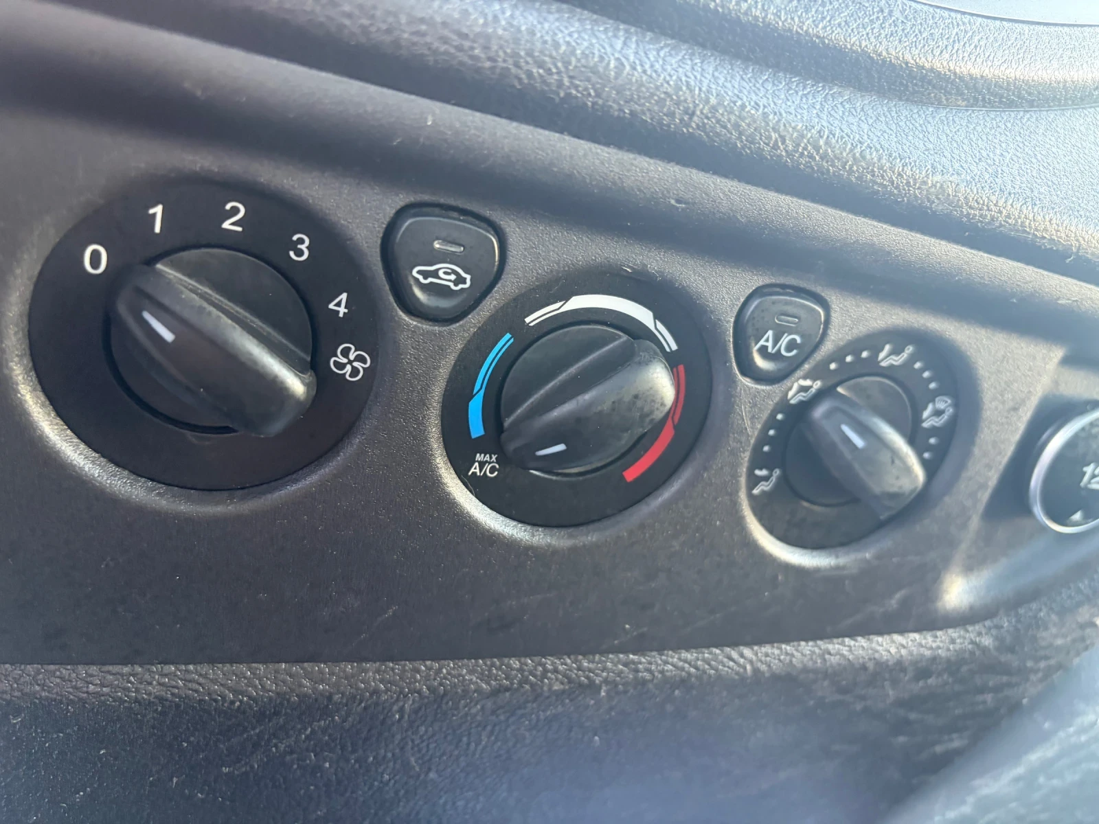 Ford Transit �-���������+ �����  | Mobile.bg � ����������� 10