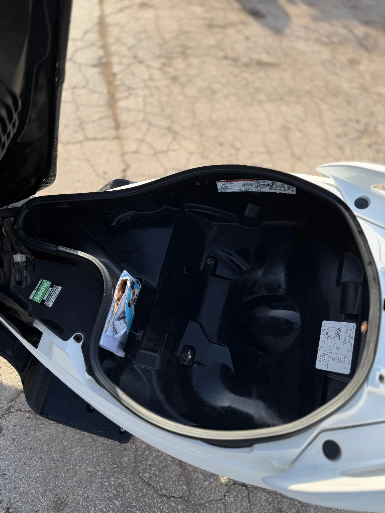 Suzuki Burgman, снимка 8 - Мотоциклети и мототехника - 53749950