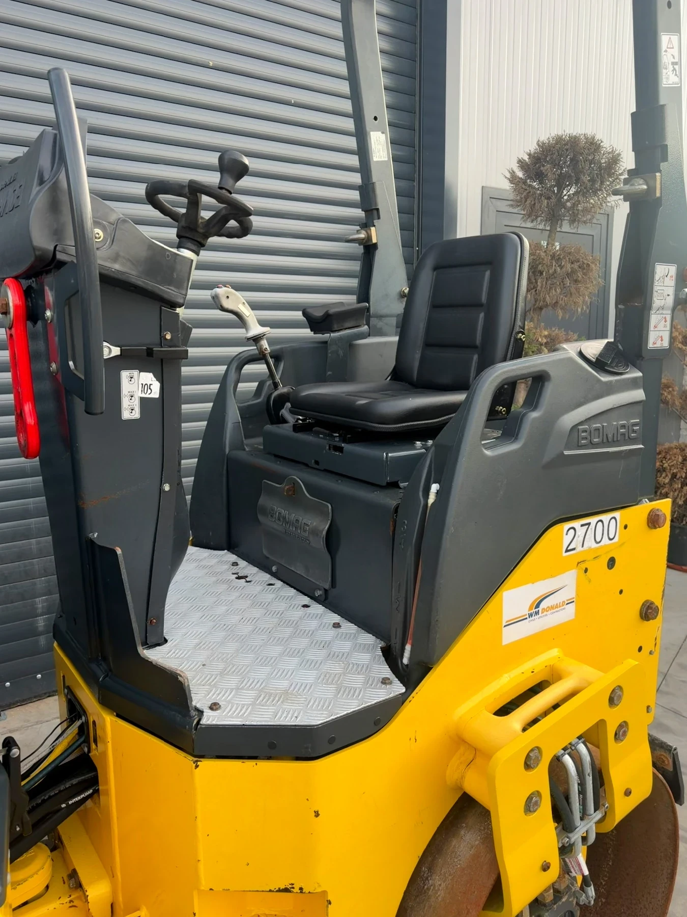 Валяк BOMAG BW120 696мч. ПЕРФЕКТЕН, снимка 5 - Индустриална техника - 56217288