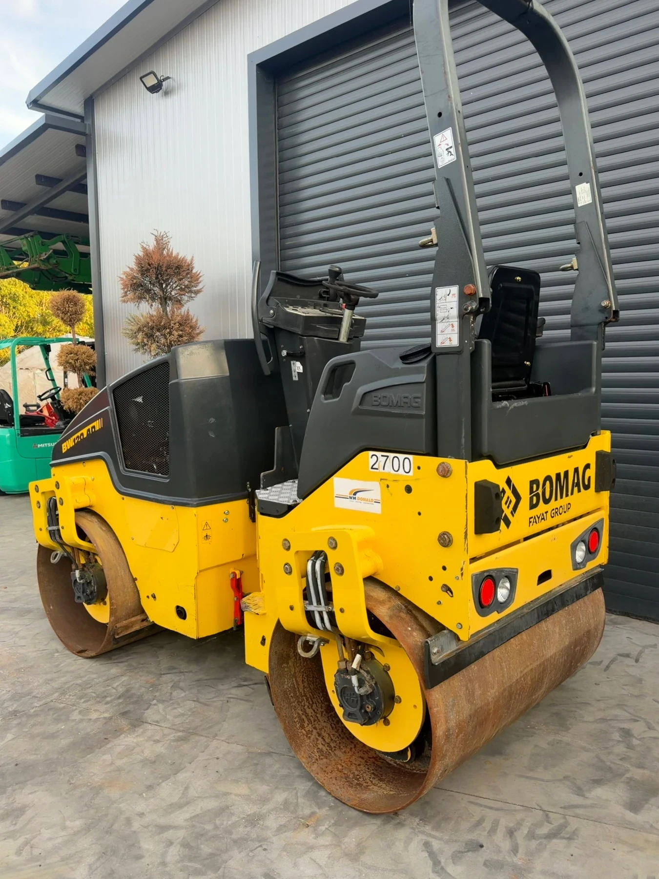 Валяк BOMAG BW120 696мч. ПЕРФЕКТЕН, снимка 3 - Индустриална техника - 56217288