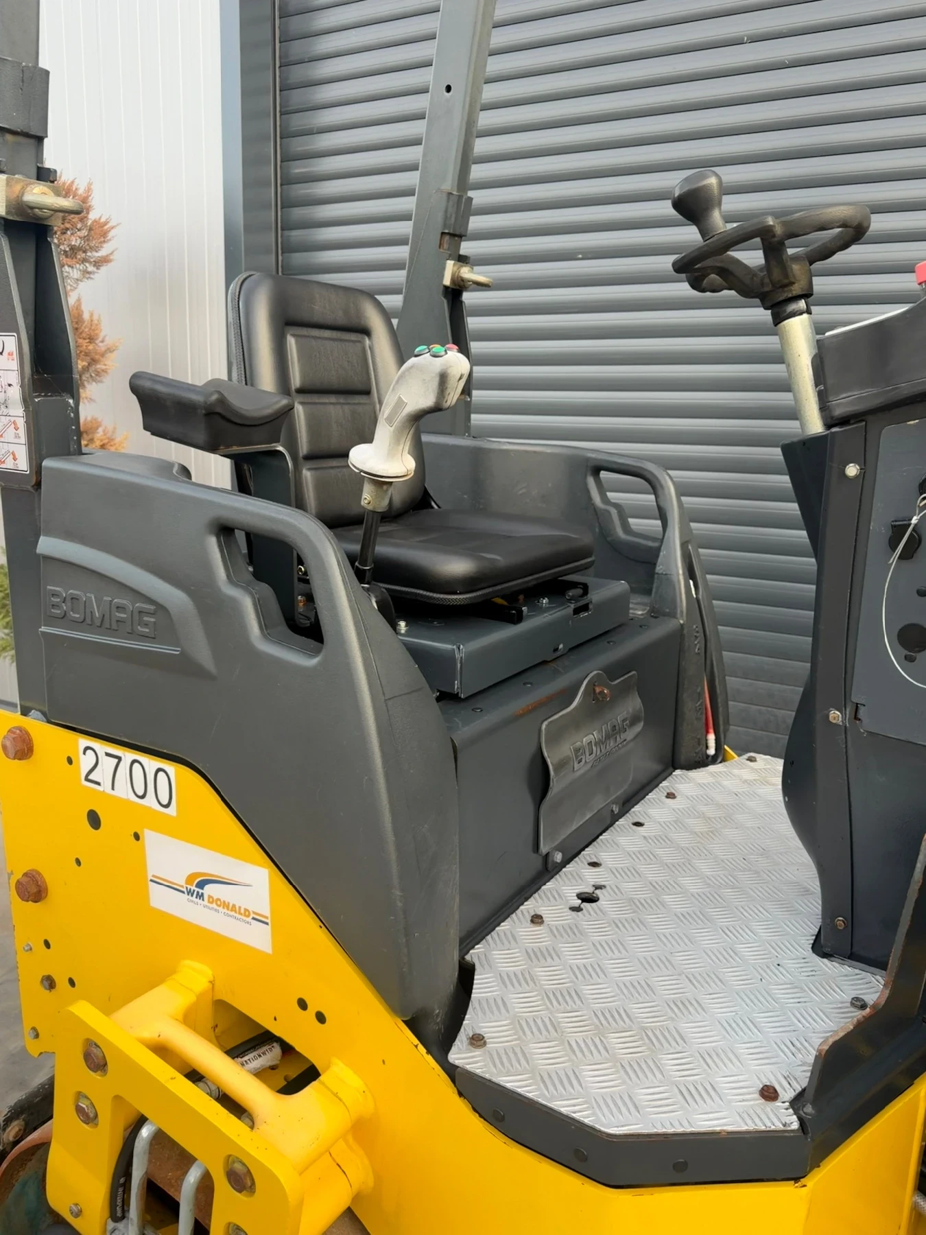 Валяк BOMAG BW120 696мч. ПЕРФЕКТЕН, снимка 11 - Индустриална техника - 56217288