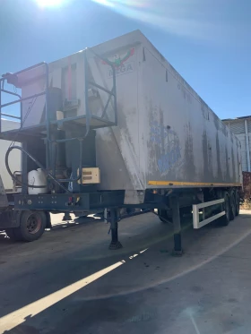 Полуремарке Mega, снимка 2