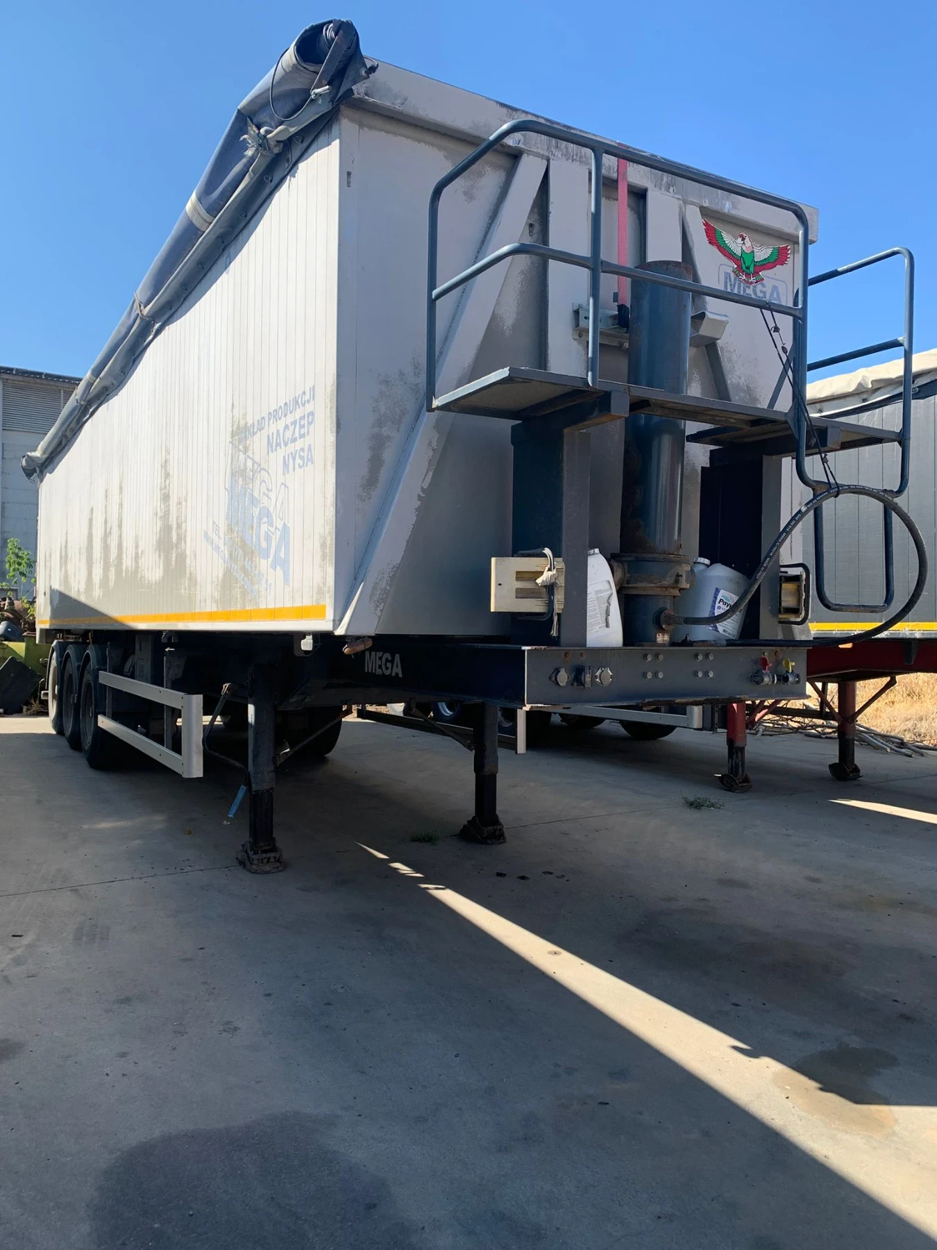 ����������� Mega | Mobile.bg � ����������� 1