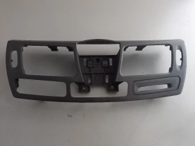 Централна конзола Рено Лагуна 2.0дци 