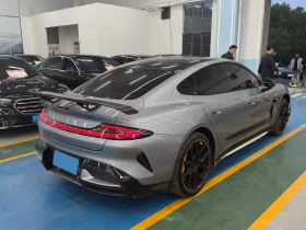 Xiaomi SU7 Ultra, снимка 2