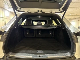 Toyota Crown  Signia Limited AWD, снимка 10