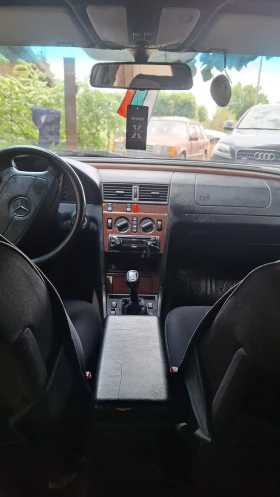 Mercedes-Benz C 220, снимка 5