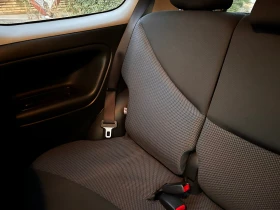 Toyota Yaris Facelift, снимка 9