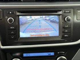 Toyota Auris 1.6i - 132К.С. / 6 СКОРОСТИ / НАВИГАЦИЯ / КАМЕРА, снимка 16
