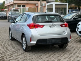 Обява за продажба на Toyota Auris 1.6i - 132К.С. / 6 СКОРОСТИ / НАВИГАЦИЯ / КАМЕРА ~18 500 лв. - изображение 4