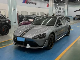 ������ Xiaomi SU7