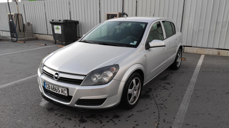 Opel Astra H, снимка 1 - Автомобили и джипове - 47379806