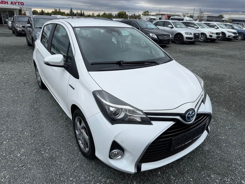 Toyota Yaris (KATO НОВА)^(ХИБРИД), снимка 3 - Автомобили и джипове - 47382669