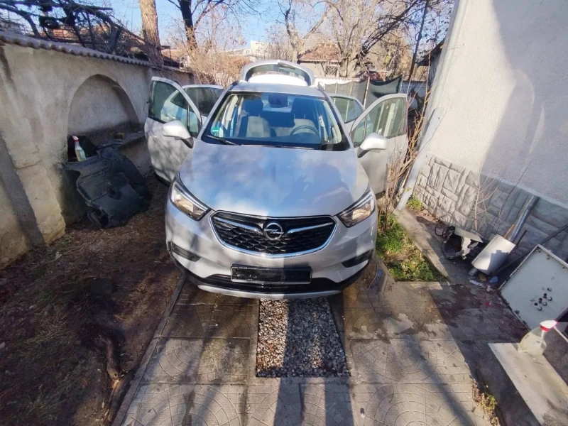 Opel Mokka X 1.6, снимка 8 - Автомобили и джипове - 48625110