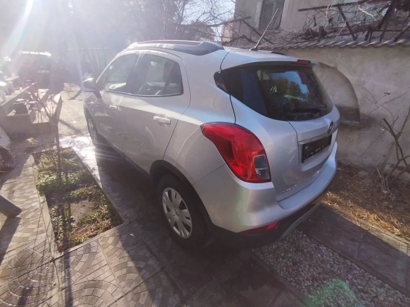 Opel Mokka X 1.6, снимка 2 - Автомобили и джипове - 48625110