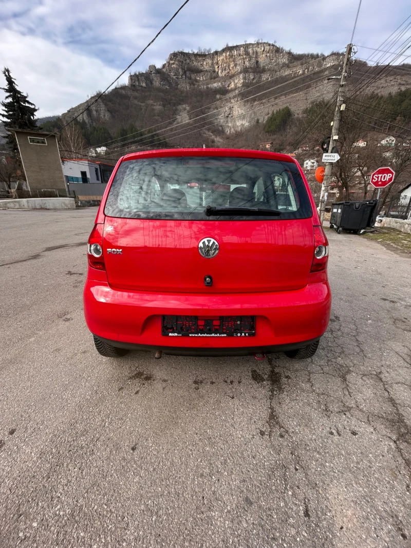 VW Fox 1.2 БЕНЗИН НОВ ВНОС, снимка 3 - Автомобили и джипове - 48835069