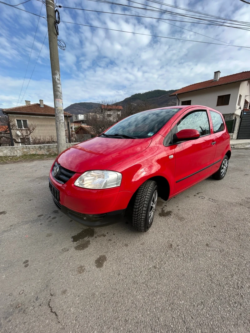 VW Fox 1.2 БЕНЗИН НОВ ВНОС, снимка 1 - Автомобили и джипове - 48835069