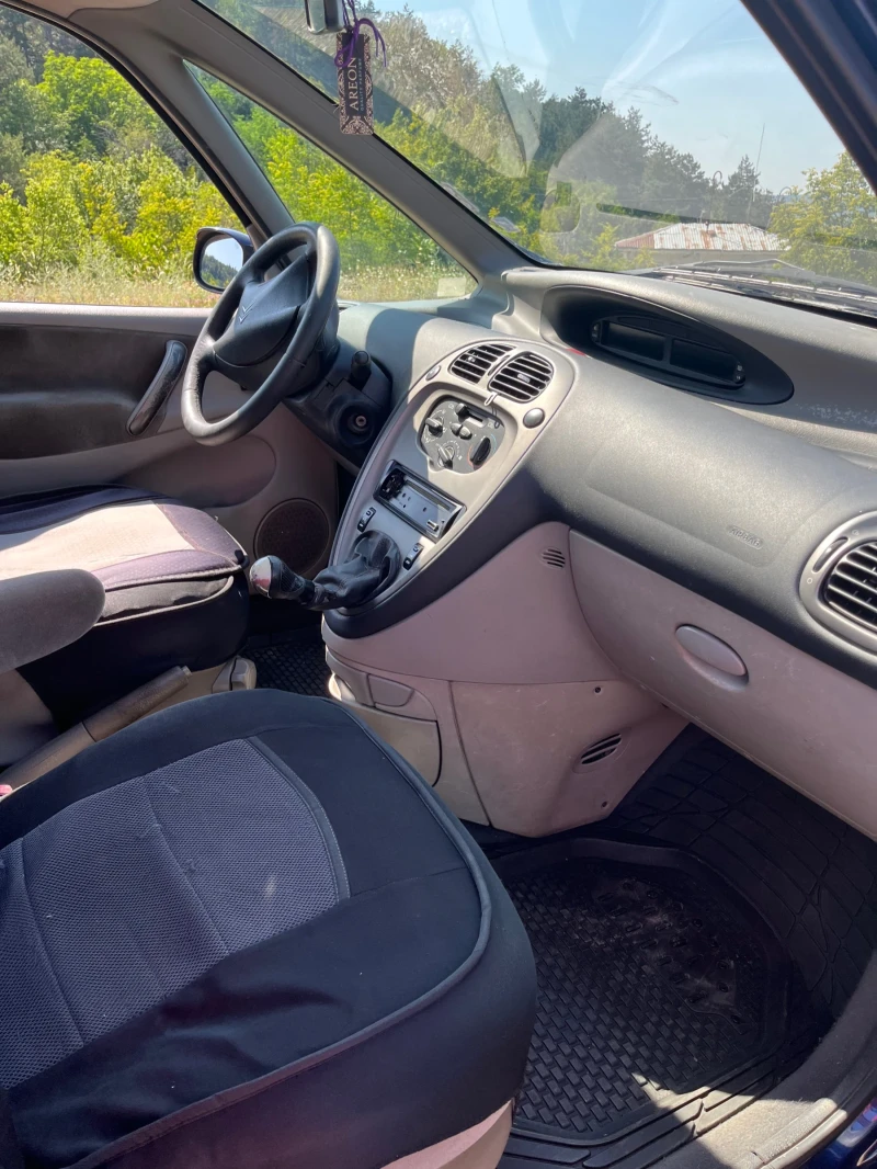 Citroen Xsara picasso 1.6i, снимка 7 - Автомобили и джипове - 52650653