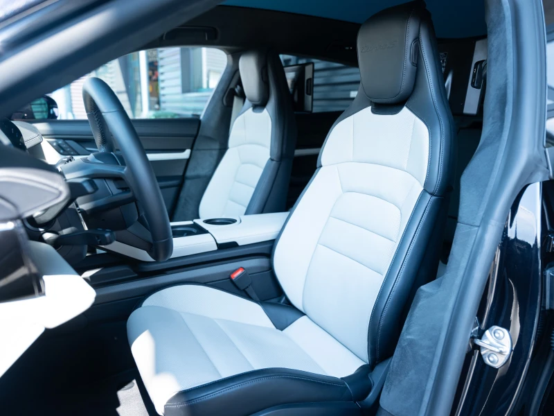 Porsche Taycan Turbo S Cross Turismo, снимка 7 - Автомобили и джипове - 51259392