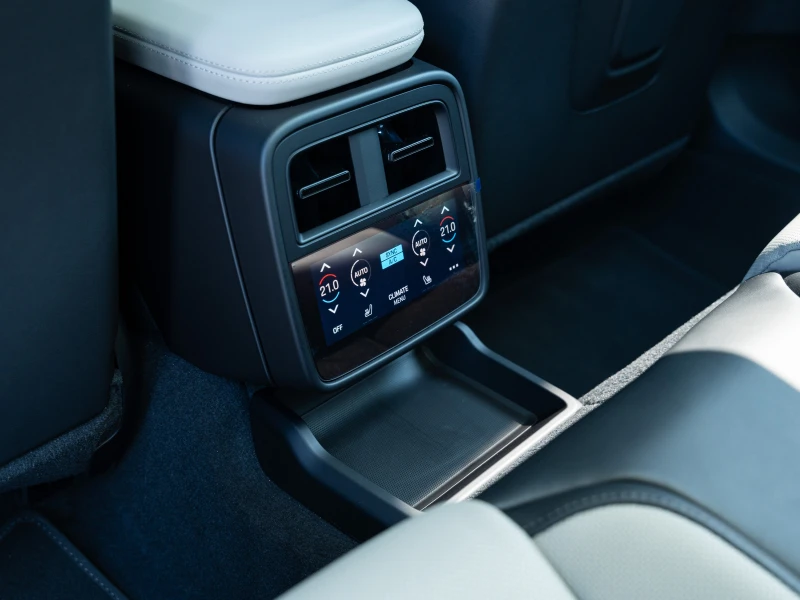 Porsche Taycan Turbo S Cross Turismo, снимка 15 - Автомобили и джипове - 51259392