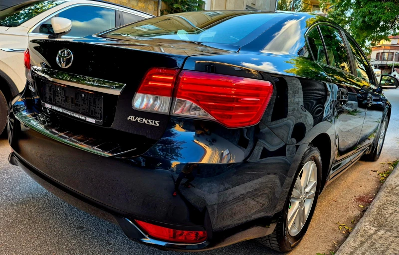 Toyota Avensis 1.8i-FACELIFT-AVTOMAT-NAVI-veriga-нов-japan, снимка 8 - Автомобили и джипове - 52021147