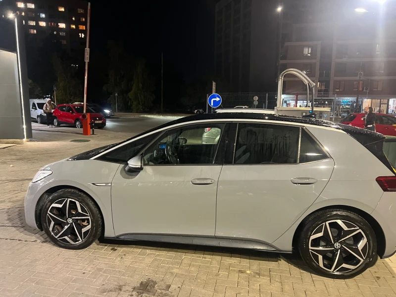 VW ID.3 PRO 1st, снимка 8 - Автомобили и джипове - 52855216