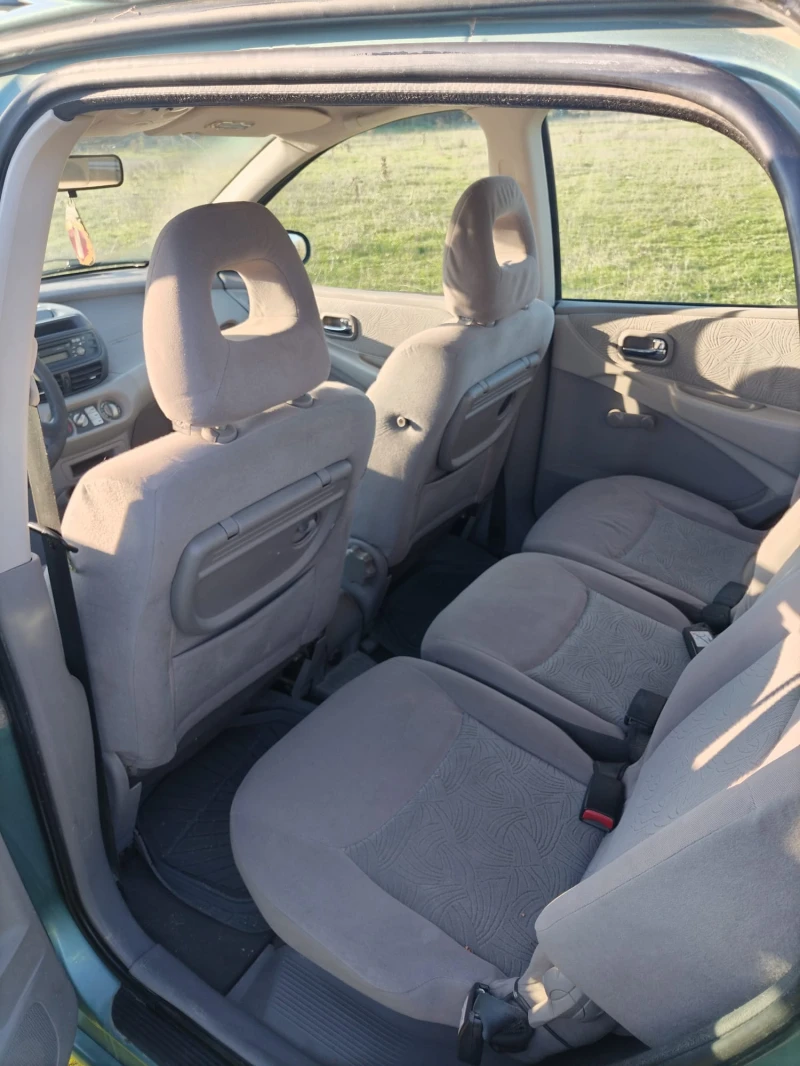 Nissan Almera tino, снимка 6 - Автомобили и джипове - 52436115