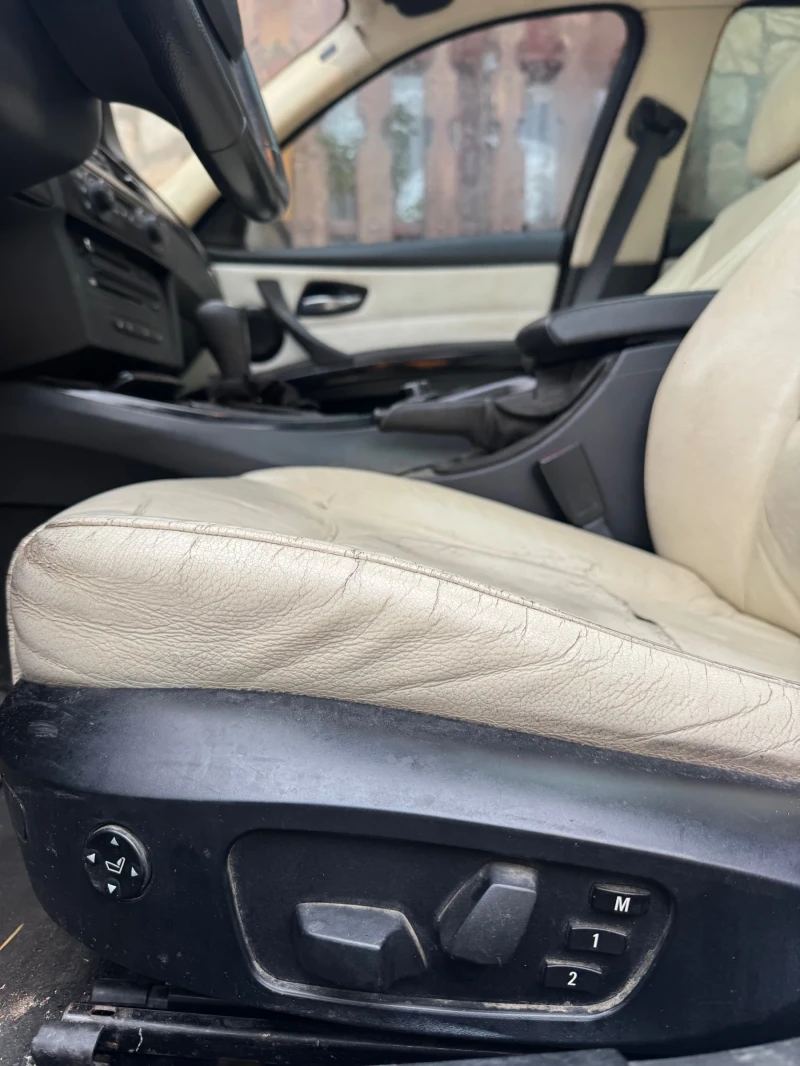 BMW 330, снимка 14 - Автомобили и джипове - 52446622