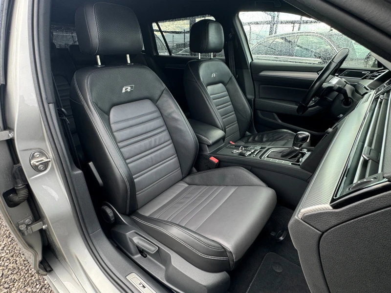 VW Passat 2.0 TSI ! 4motion ! R Line ! DSG ! SWISS !, снимка 10 - Автомобили и джипове - 52501683