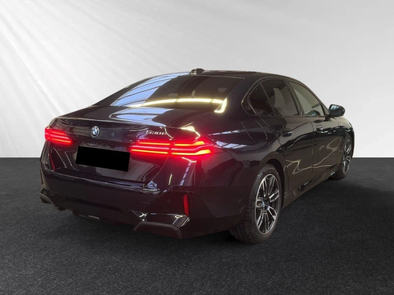 BMW 530 e/PLUG-IN/M-SPORT/HEAD UP/360/LED/KEYLESS/, снимка 5 - Автомобили и джипове - 52575760