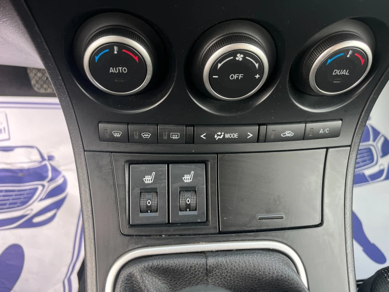 Mazda 3 1.6 БЕНЗИН FACELIFT, снимка 11 - Автомобили и джипове - 52631559