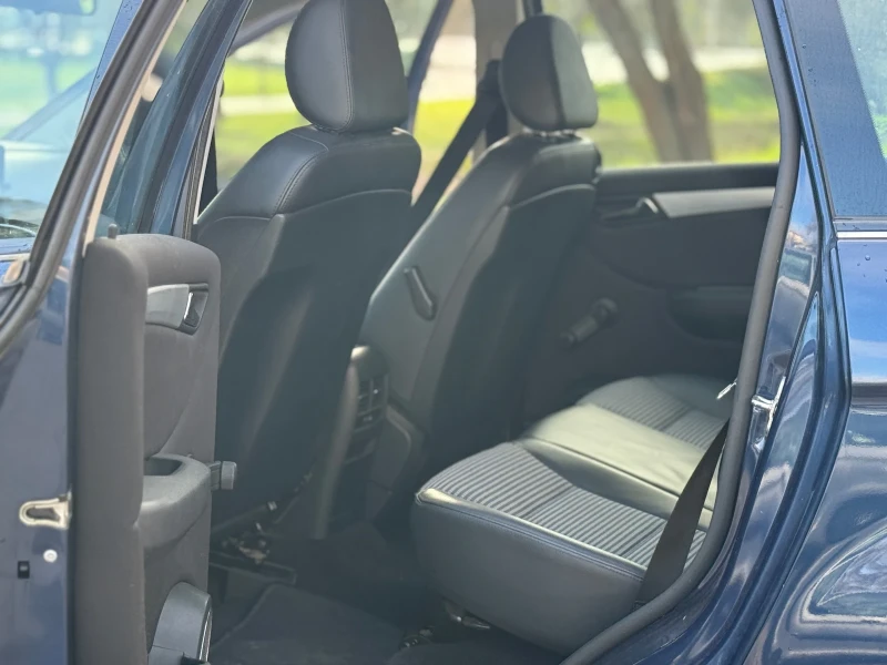 Mercedes-Benz B 180, снимка 7 - Автомобили и джипове - 52884589