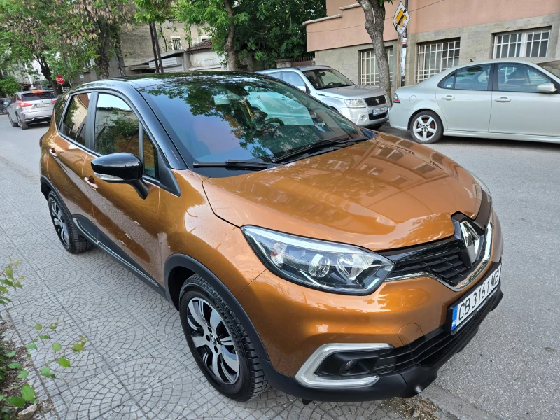 Renault Captur 1.5 DCI, снимка 3 - Автомобили и джипове - 52959104