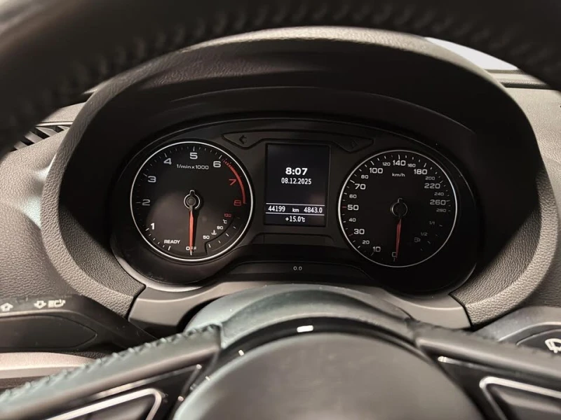 Audi A3 Komfort* 2.0T* Quattro* АвтоКредит* (ЦЕНА ДО БГ), снимка 7 - Автомобили и джипове - 52990266