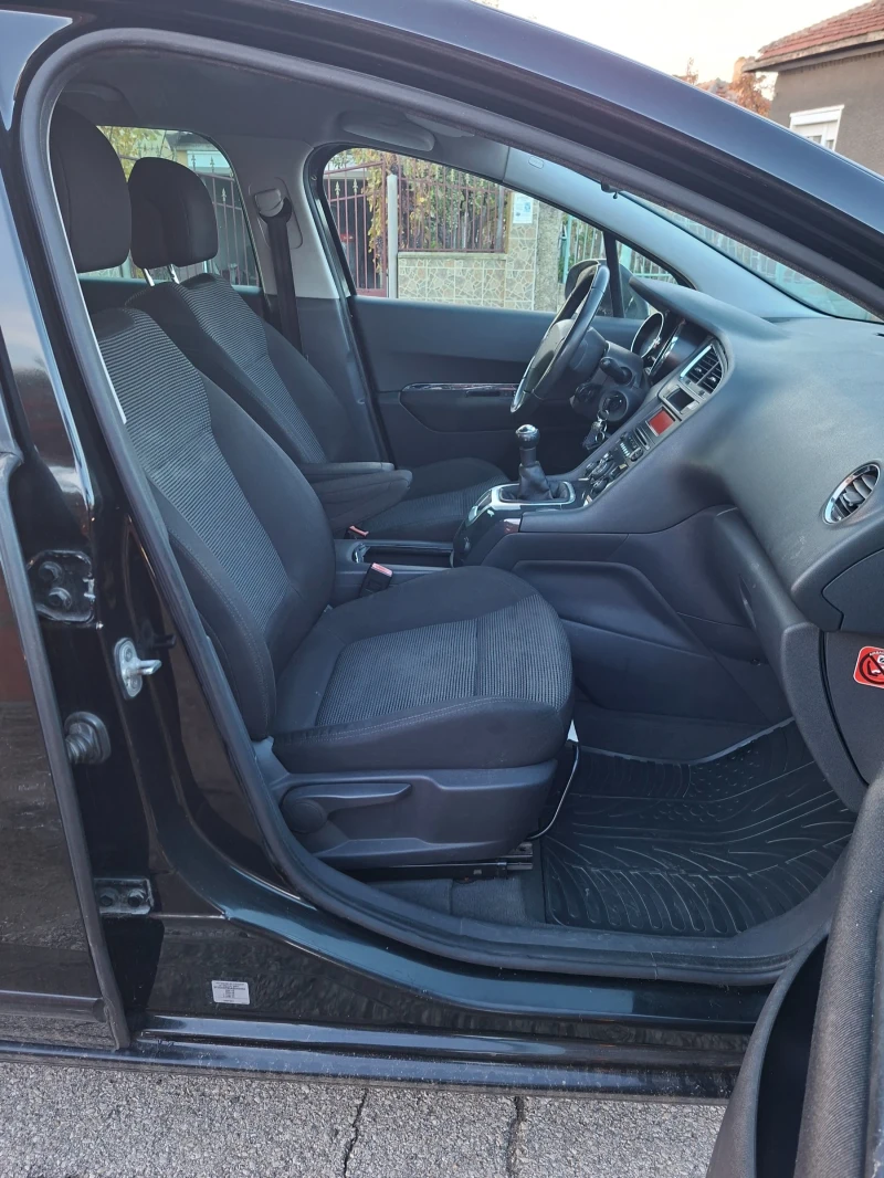 Peugeot 5008 1.6i 120кс, снимка 9 - Автомобили и джипове - 53011036