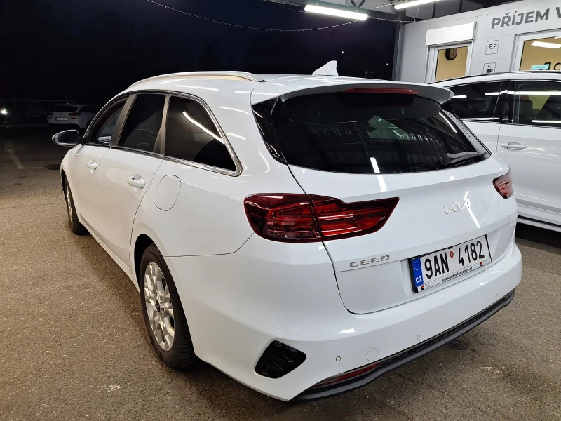 Kia Ceed 1.5 T-GDI / Top /SW/ В ГАРАНЦИЯ /ОЧАКВАН ВНОС, снимка 5 - Автомобили и джипове - 53407224