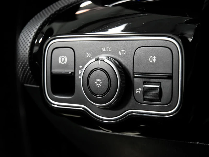 Mercedes-Benz CLA 250 4 MATIC * АвтоКредит (ЦЕНА ДО БГ), снимка 8 - Автомобили и джипове - 53564060