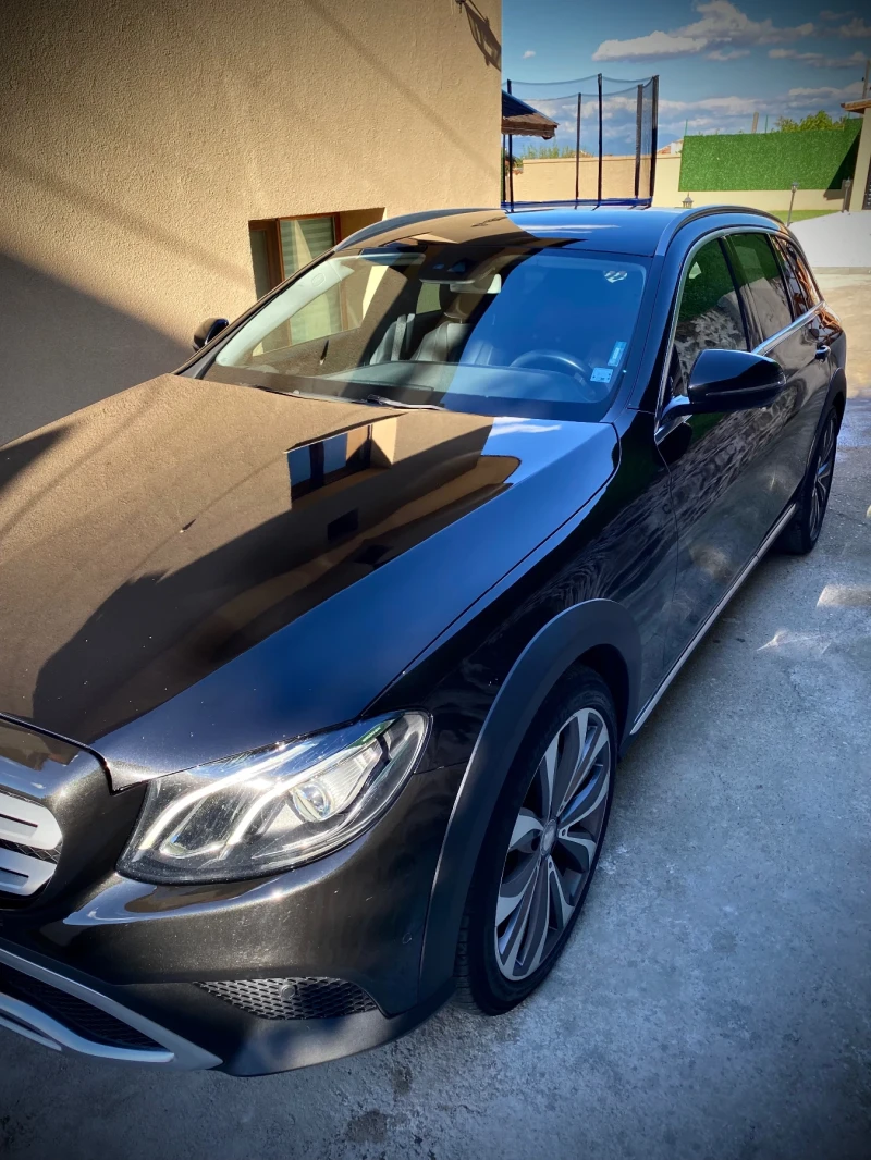 Mercedes-Benz E 220 All terrain, снимка 3 - Автомобили и джипове - 53583123