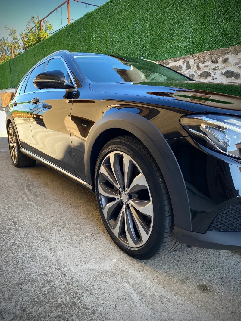 Mercedes-Benz E 220 All terrain, снимка 9 - Автомобили и джипове - 53583123