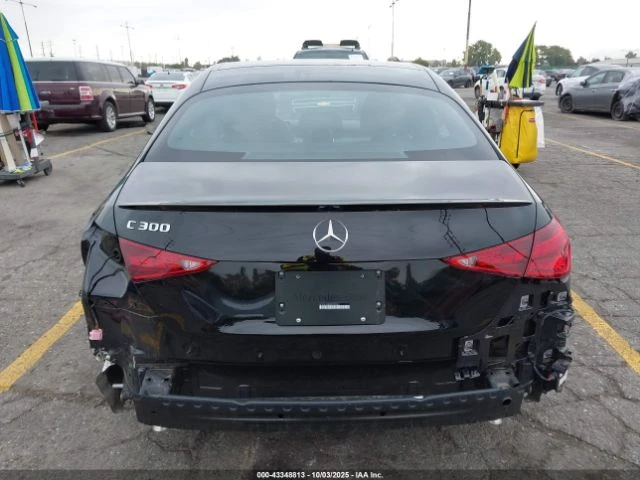 Mercedes-Benz C 300 AMG PGK* DISTRONIC* 360* G TRONIC* HEADUP* , снимка 16 - Автомобили и джипове - 53023183