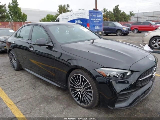 Mercedes-Benz C 300 AMG PGK* DISTRONIC* 360* G TRONIC* HEADUP* 