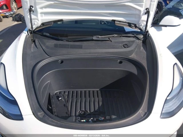 Tesla Model 3 LONG RANGE DUAL MOTOR AWD, снимка 14 - Автомобили и джипове - 54060747