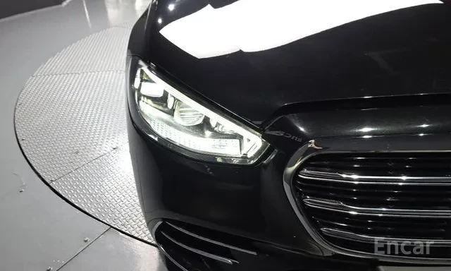 Mercedes-Benz S 400 D 4MATIC AMG Line, снимка 13 - Автомобили и джипове - 55743269