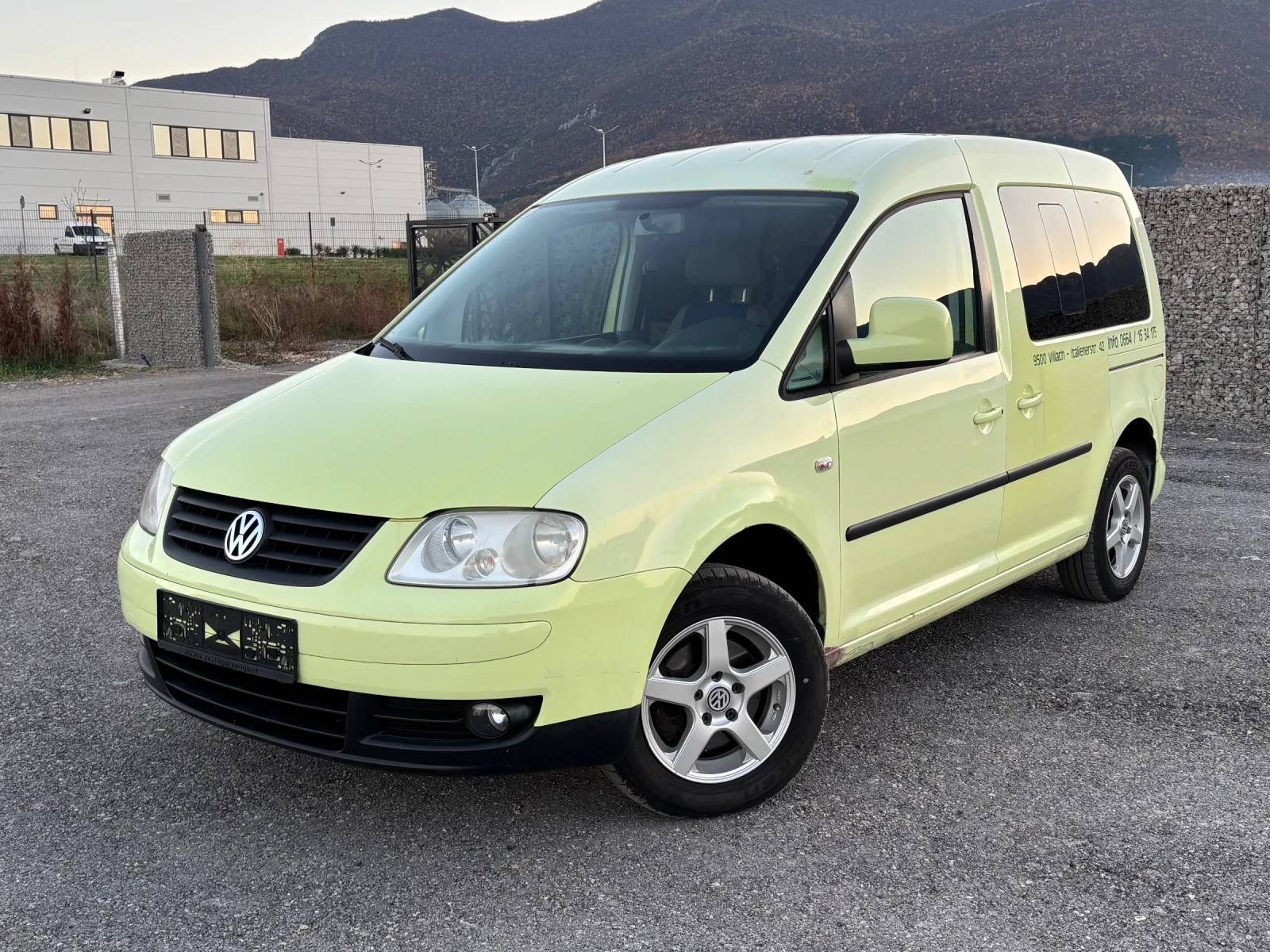 VW Caddy LIFE, снимка 1