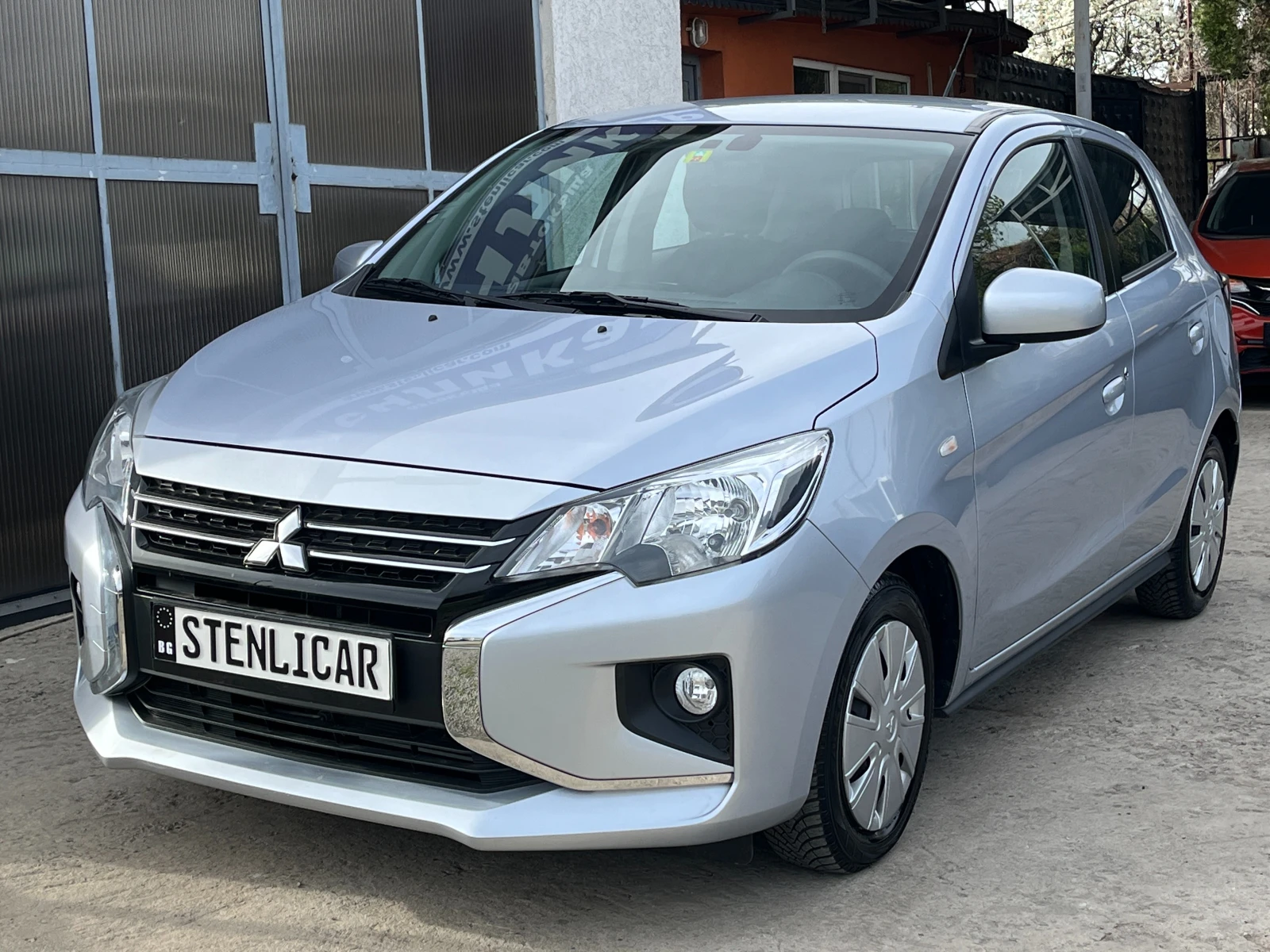 Mitsubishi Space star  1.2i AВТОМАТИК - изображение 3